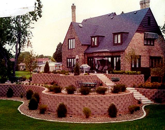 St Louis Retaining Walls Landscape